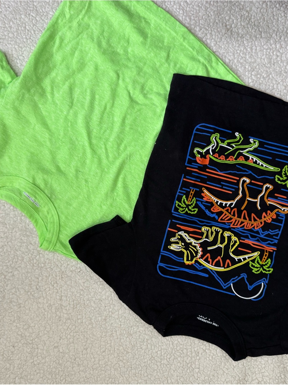 2 tshirts